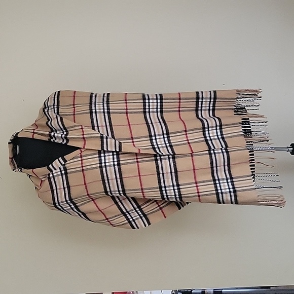 V. FRAAS Cashmink plaid scarf - Picture 2 of 3